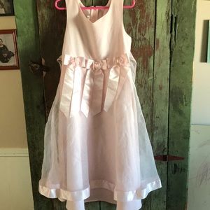Girls dress